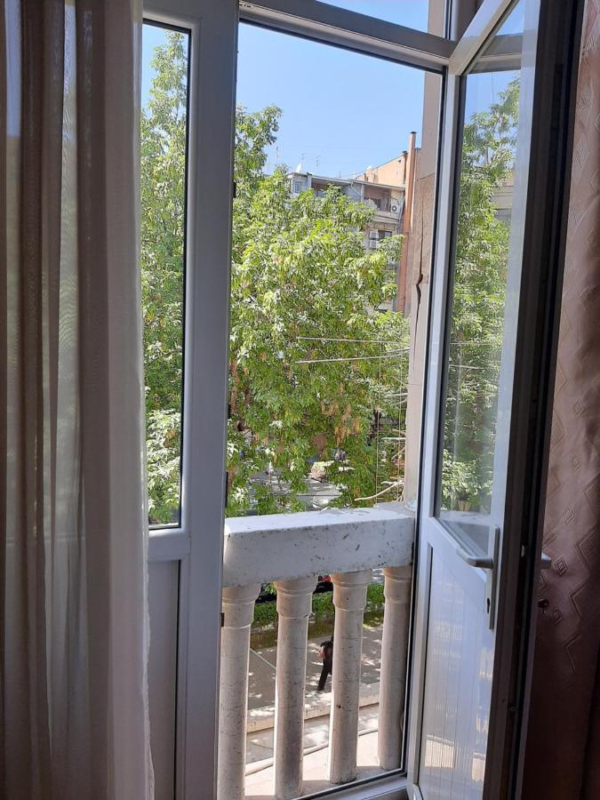 Apartment On Tumanyan Erévan Extérieur photo