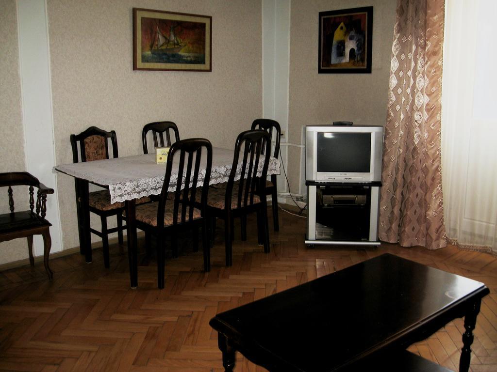 Apartment On Tumanyan Erévan Chambre photo