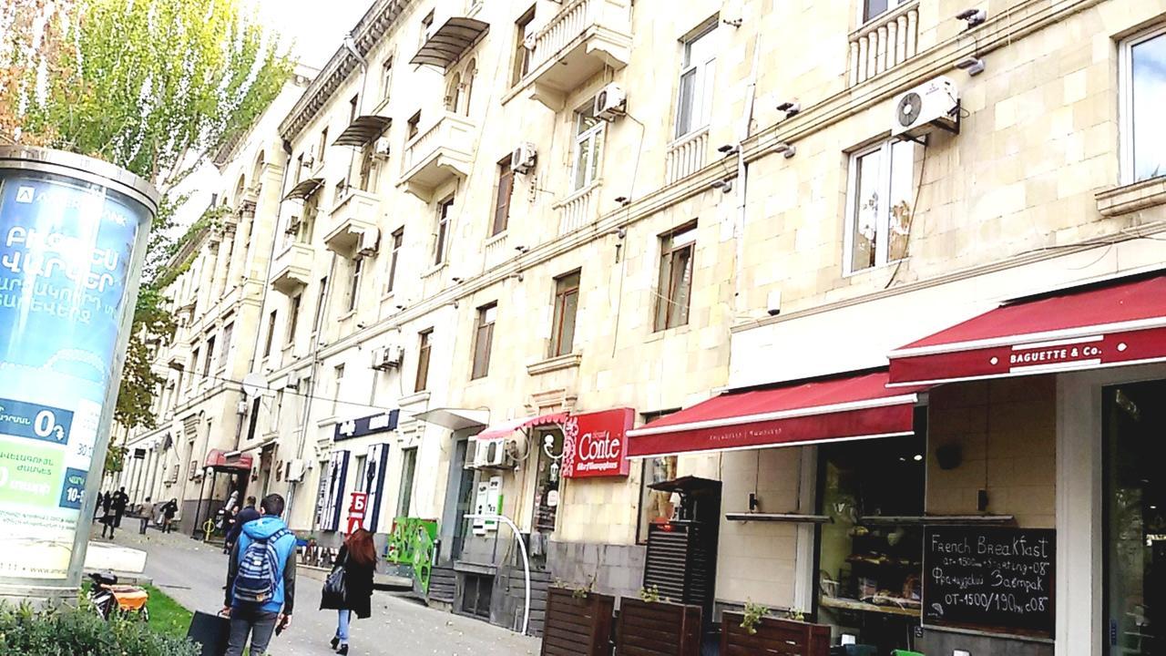 Apartment On Tumanyan Erévan Extérieur photo